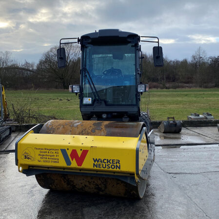 Mietgeräte Verdichtungstechnik Asphaltwalze RC 70 Wacker Neuson